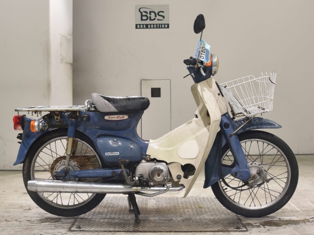 Honda C50