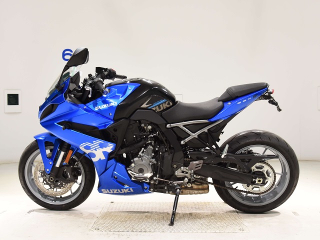 Suzuki GSX-8R — фото 2