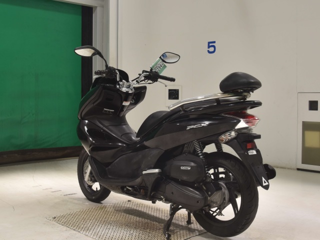Honda PCX125 — фото 6