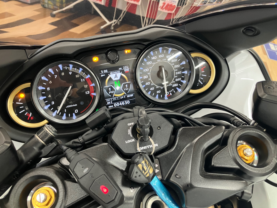 Suzuki GSX1300R HAYABUSA — фото 3