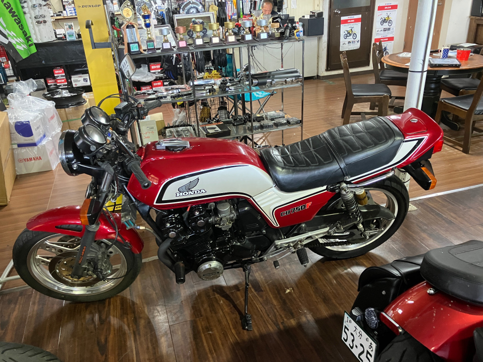 Honda CB750FOUR — фото 3