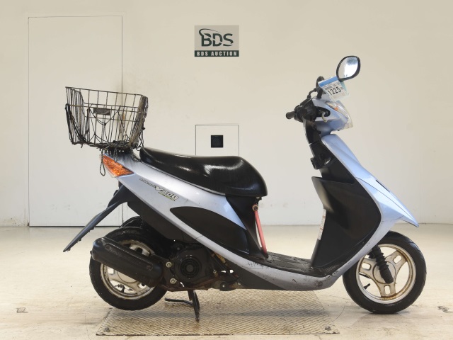 Suzuki ADDRESS V50