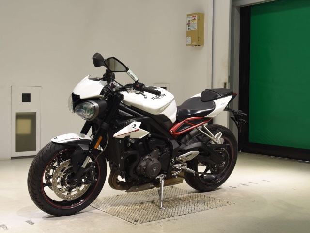 Triumph STREET TRIPLE R — фото 4