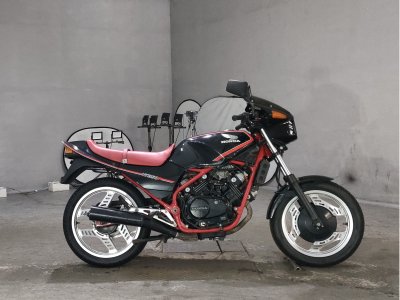 Honda VT250F XELVIS