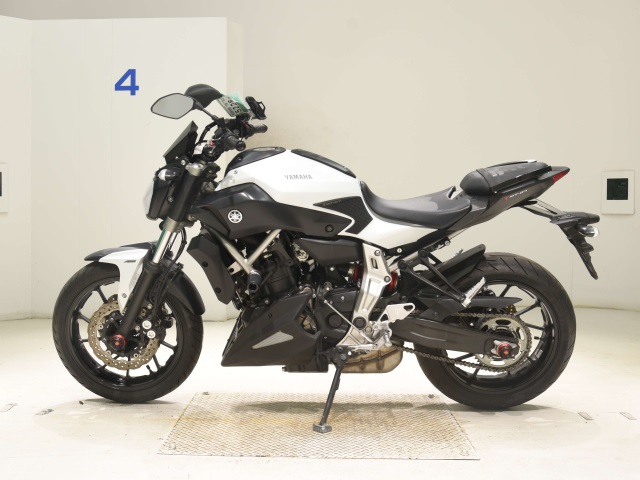 Yamaha MT-07 — фото 2