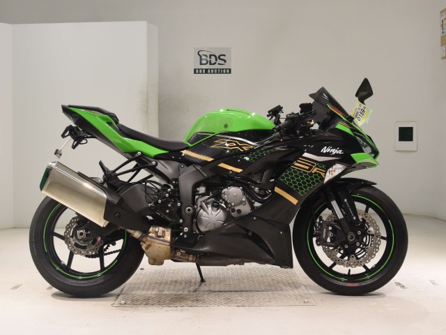 5129] Kawasaki ZX-6R - ZX600P-003540