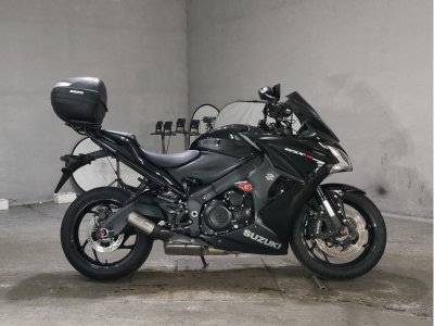 Suzuki GSX-S1000F