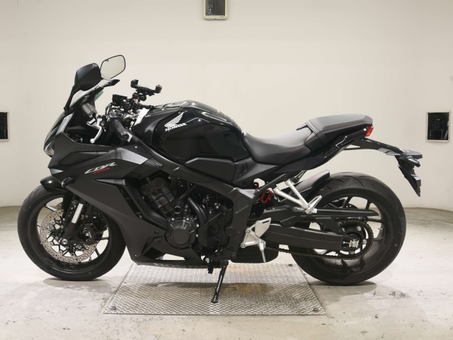 Honda CBR650R — фото 2