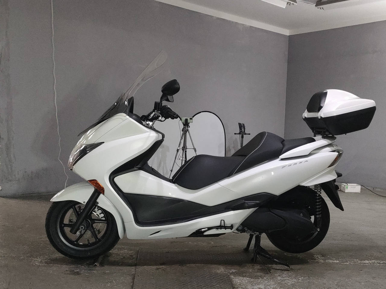 7313] Honda FORZA Z - MF10-1307833