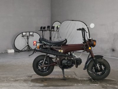 Honda DAX 70