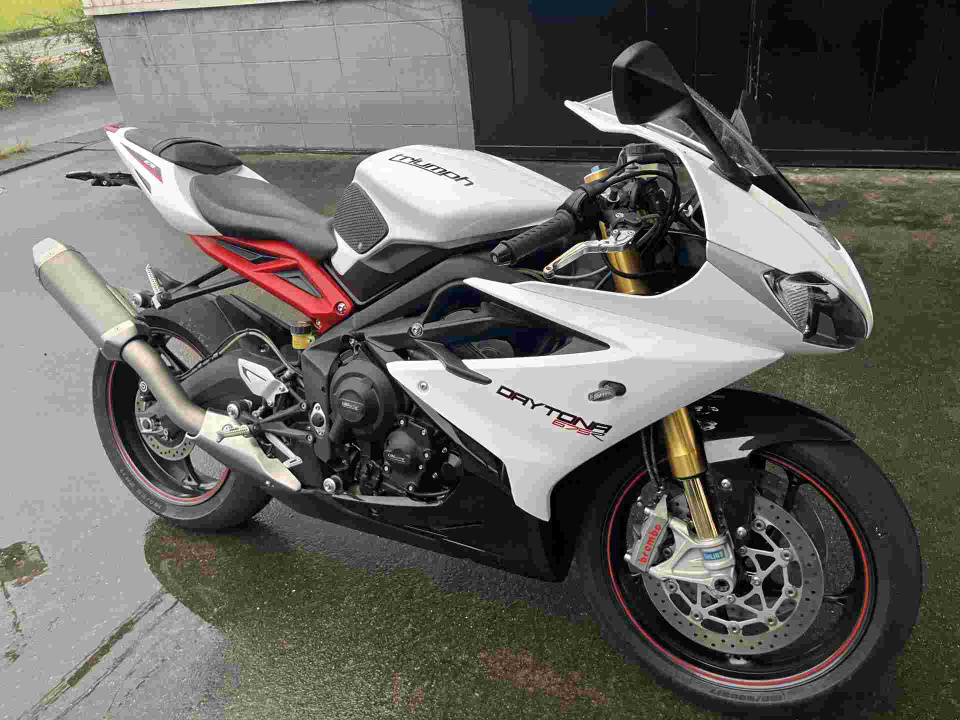 Triumph DAYTONA 675R ABS — фото 5