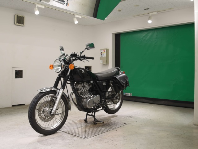 Yamaha SR400 — фото 4