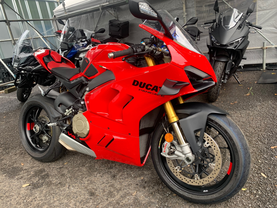Ducati DOKA PANIGALE V4S — фото 2