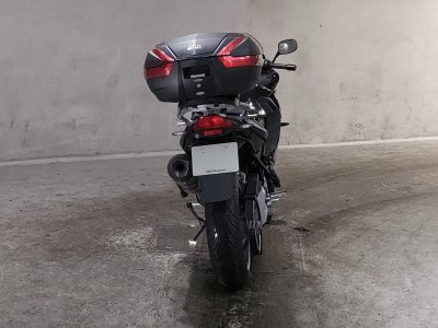 BMW F800GT — фото 4