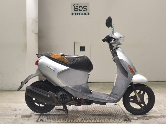 Suzuki LETS4