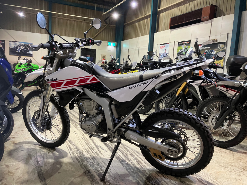 Yamaha WR250R — фото 3