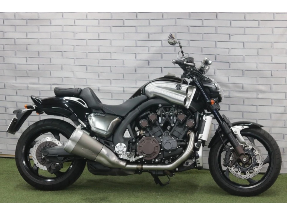 Yamaha V-MAX1200