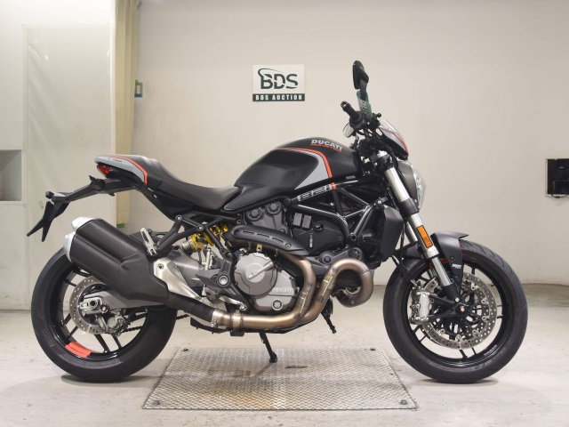 Ducati MONSTER 821 STEALTH