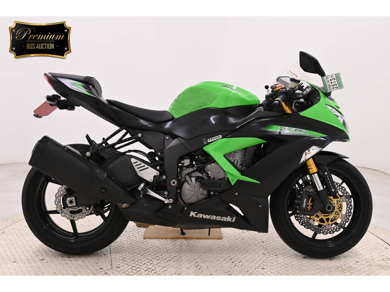 2573] Kawasaki ZX-6RA - JKBZX636EFA010135