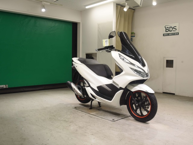 Honda PCX125-3 — фото 3