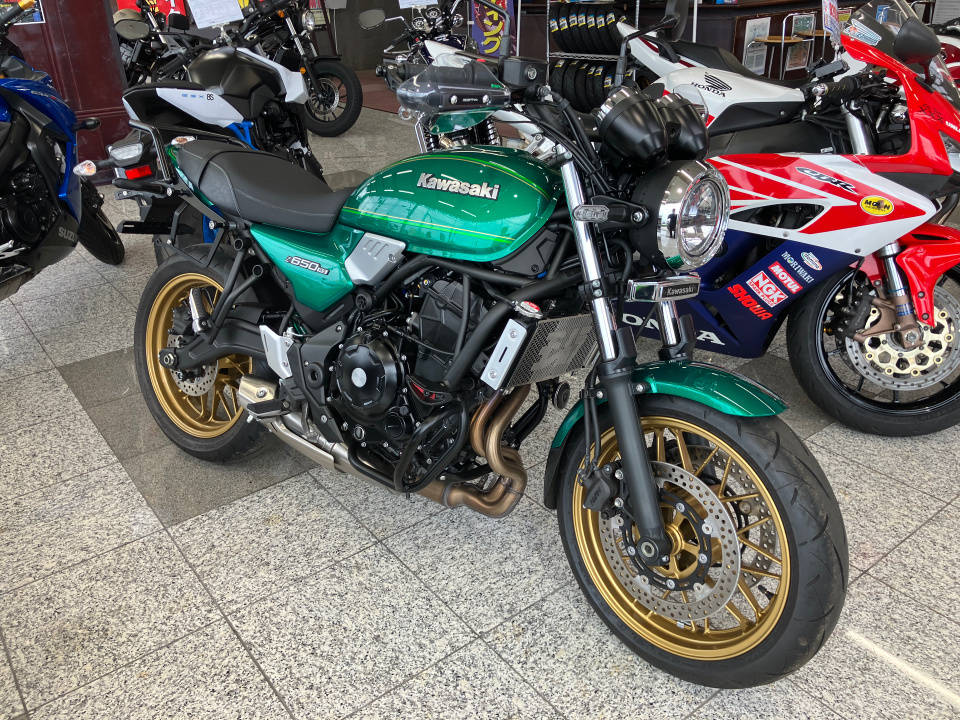 Kawasaki Z650RS