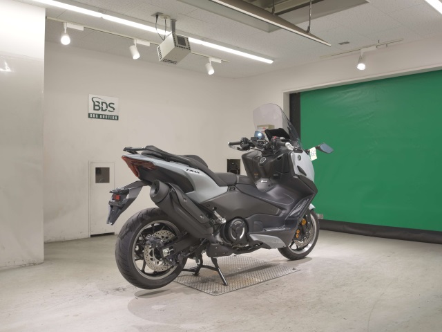 Yamaha T-MAX560T — фото 5