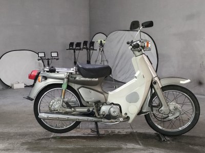 Honda SUPER CUB90