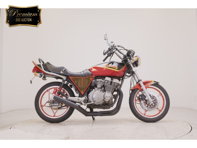 Suzuki GSX400F