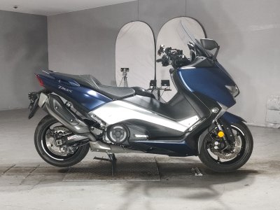Yamaha T-MAX530DX