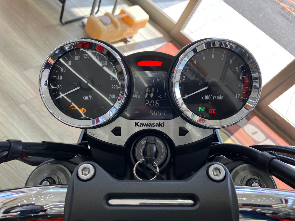 Kawasaki Z900RS — фото 4