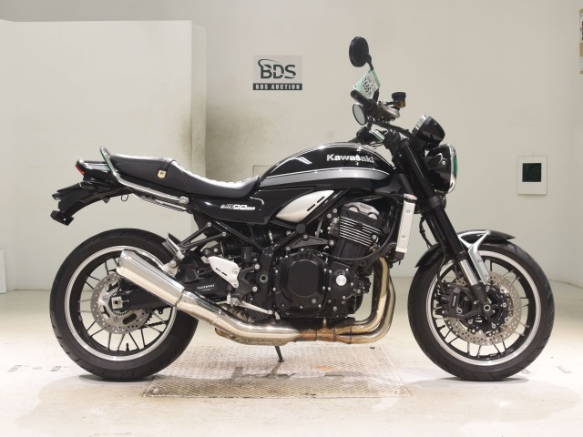 Kawasaki Z900RS