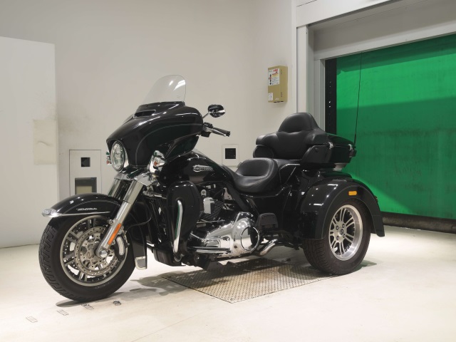 HD TRI GLIDE ULTRA CLASSIC FLHTCUTG1690 — фото 4
