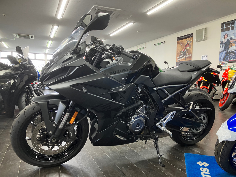 Suzuki GSX-8R — фото 3