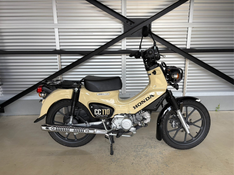 Honda CC110 CROSSCUB