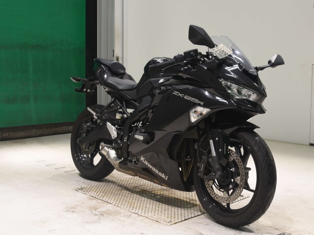 Kawasaki NINJA ZX-25R — фото 3