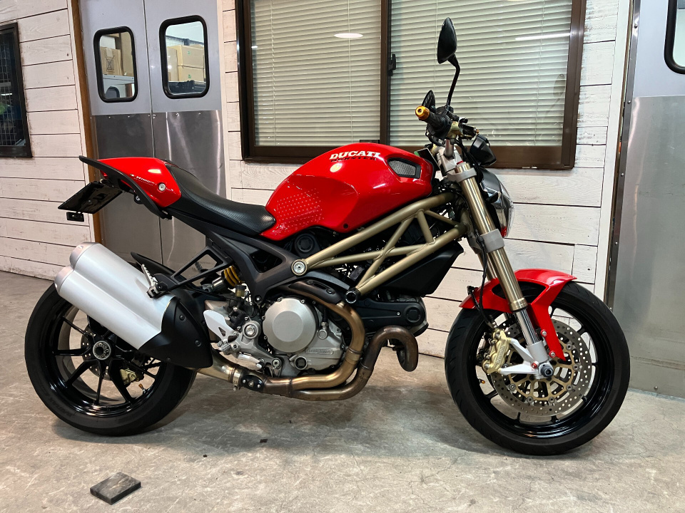 Ducati MONSTER 1100 EVO