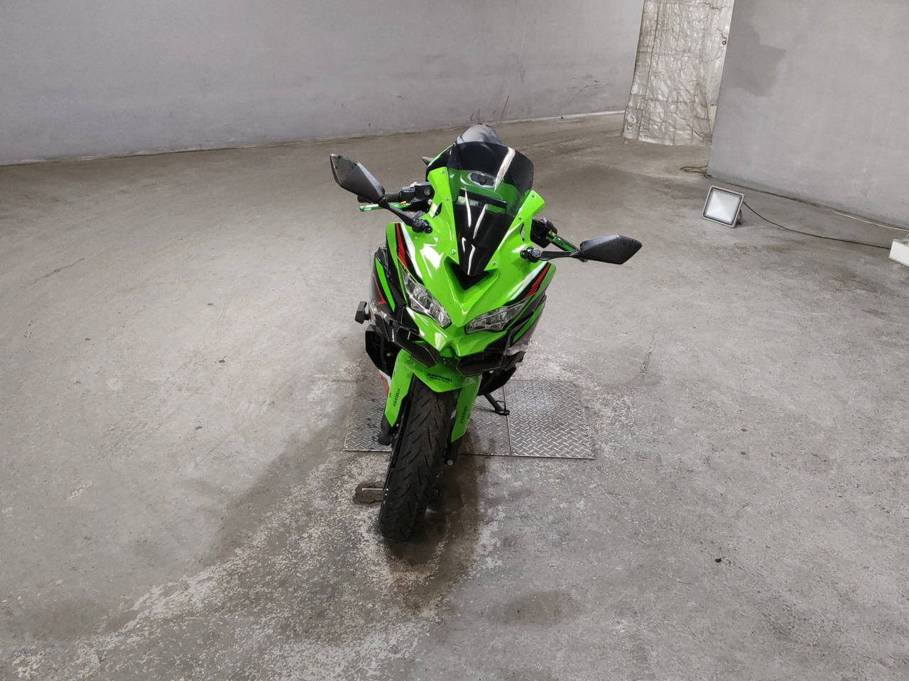 7737] Kawasaki NINJA ZX-25R KRT - ZX250E-A18341