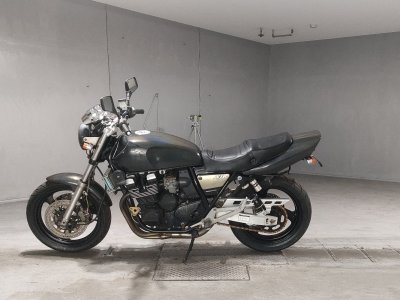Yamaha XJR400 — фото 2