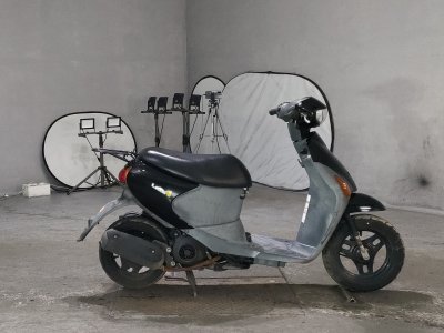 Suzuki LETS4