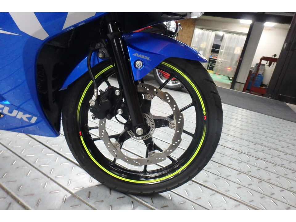 Suzuki GSX-R125A — фото 4
