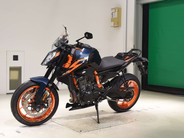 KTM 890 DUKE R — фото 4
