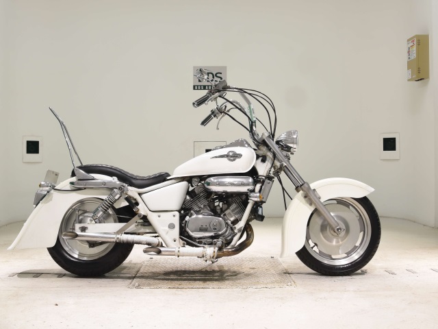 Honda MAGNA250