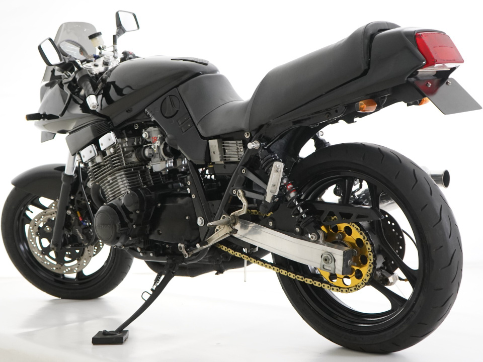 Suzuki GSX750S KATANA — фото 8