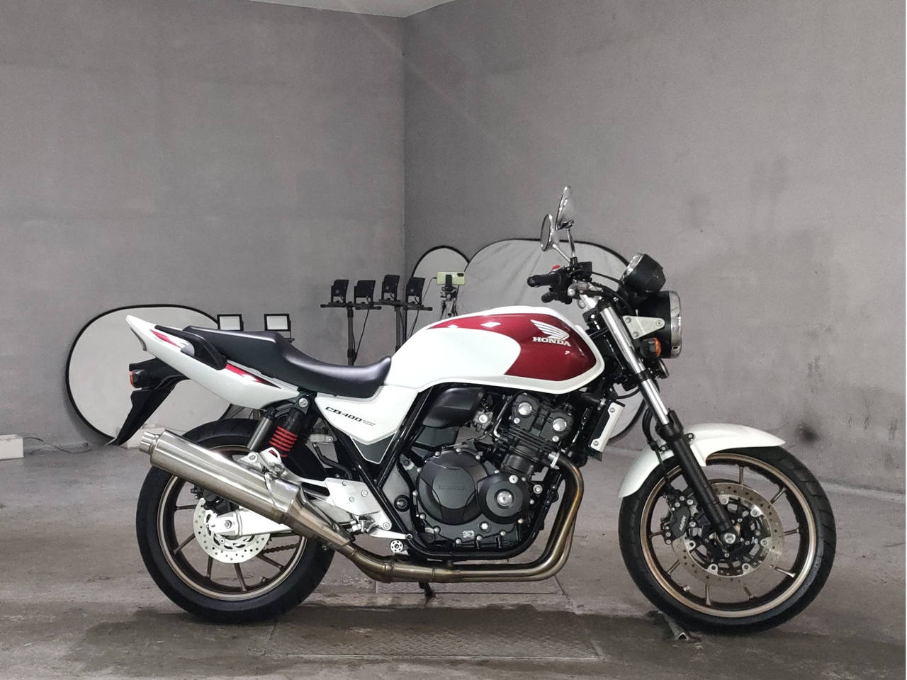 Honda CB400SFV