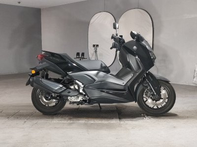 Yamaha X-MAX250