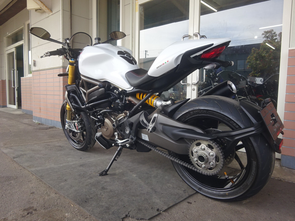Ducati MONSTER 1200S — фото 9