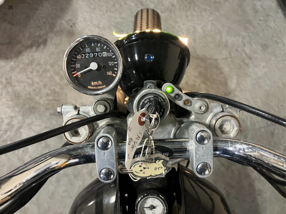 Yamaha SR400 — фото 3