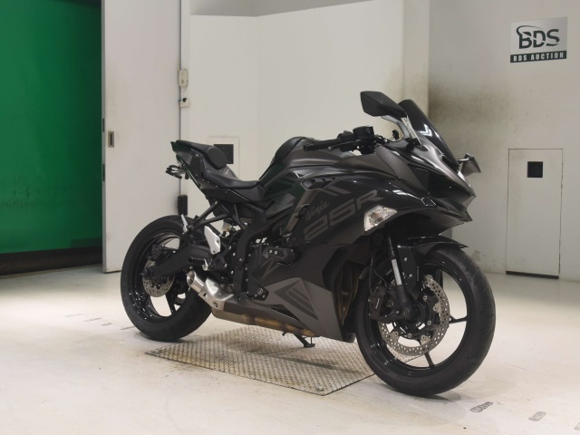 Kawasaki NINJA ZX-25R — фото 3
