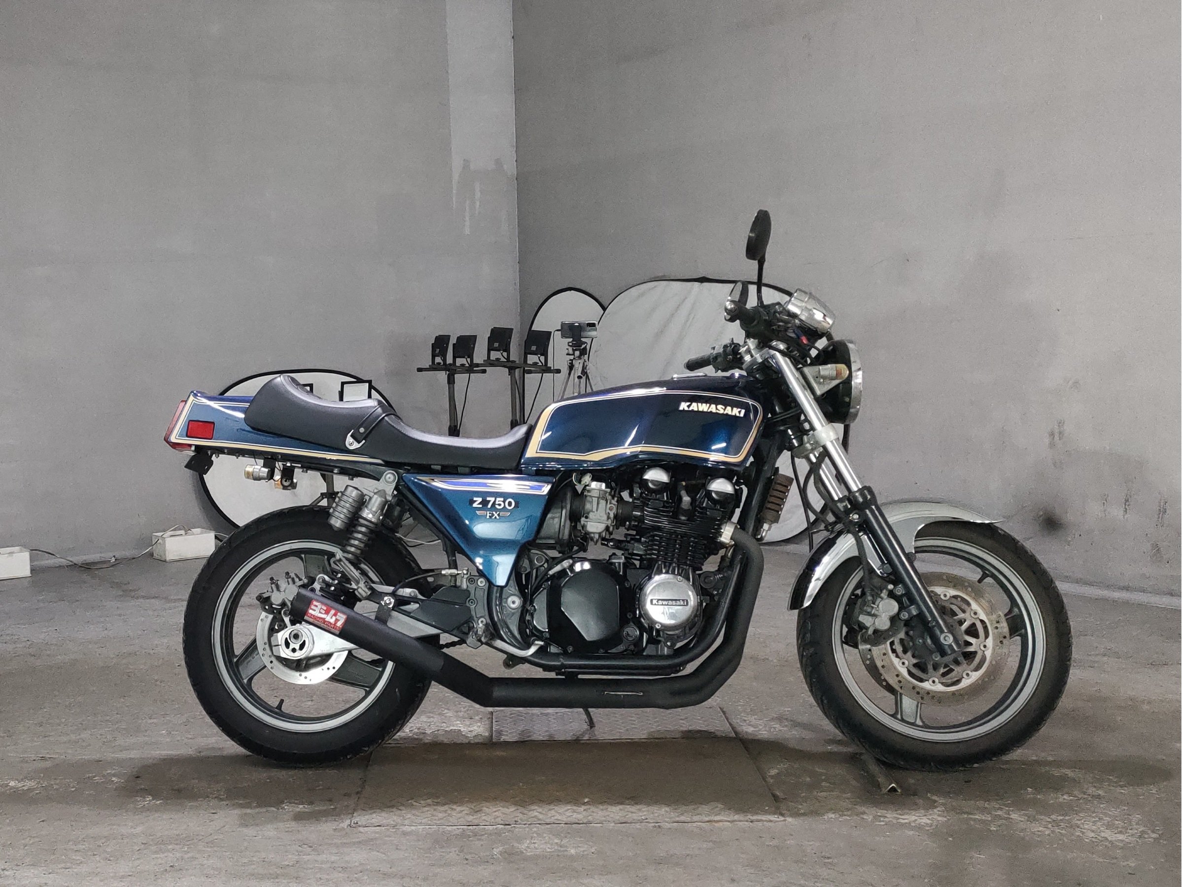 Kawasaki ZEPHYR750