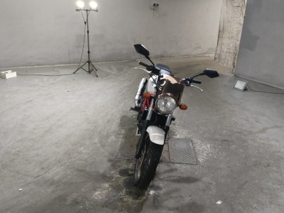 Honda VTR250 — фото 3